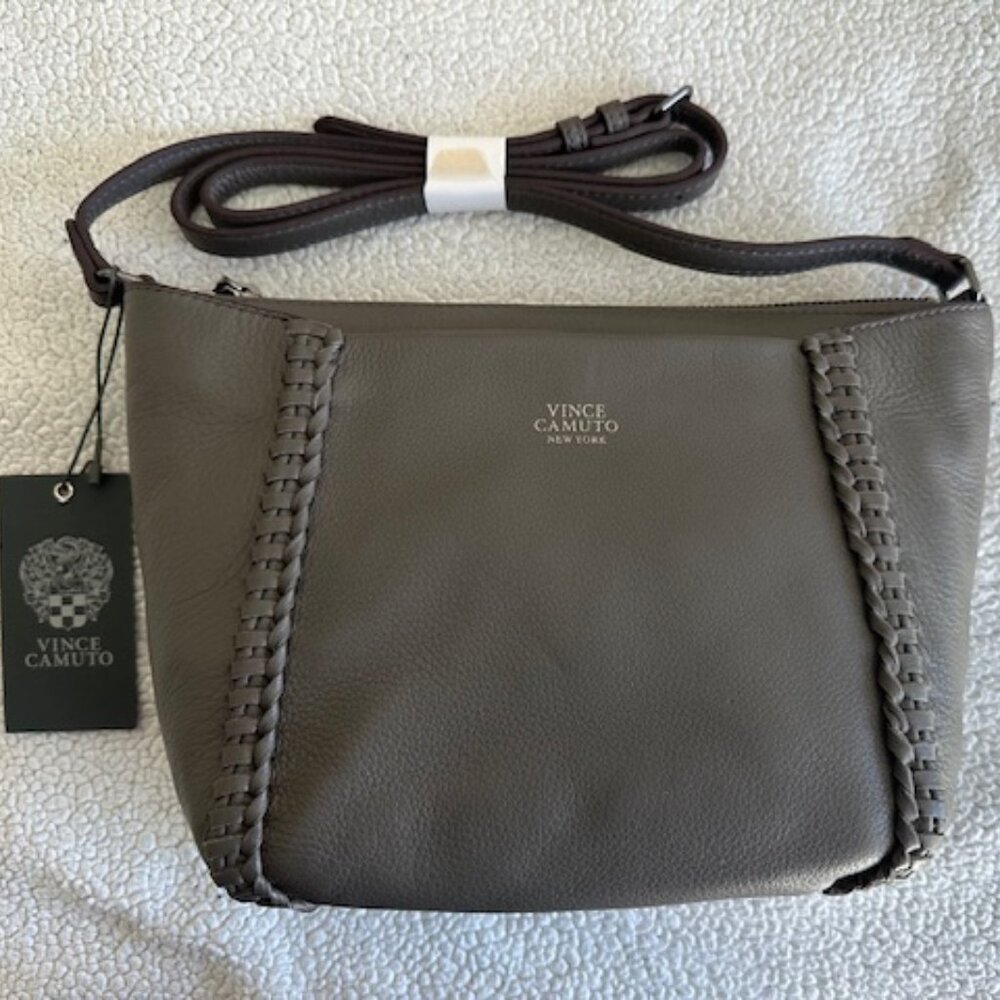 Vince Camuto “Dila” Crossbody – Matte Pebbled Leather (Moonstone/Grey) BNWT